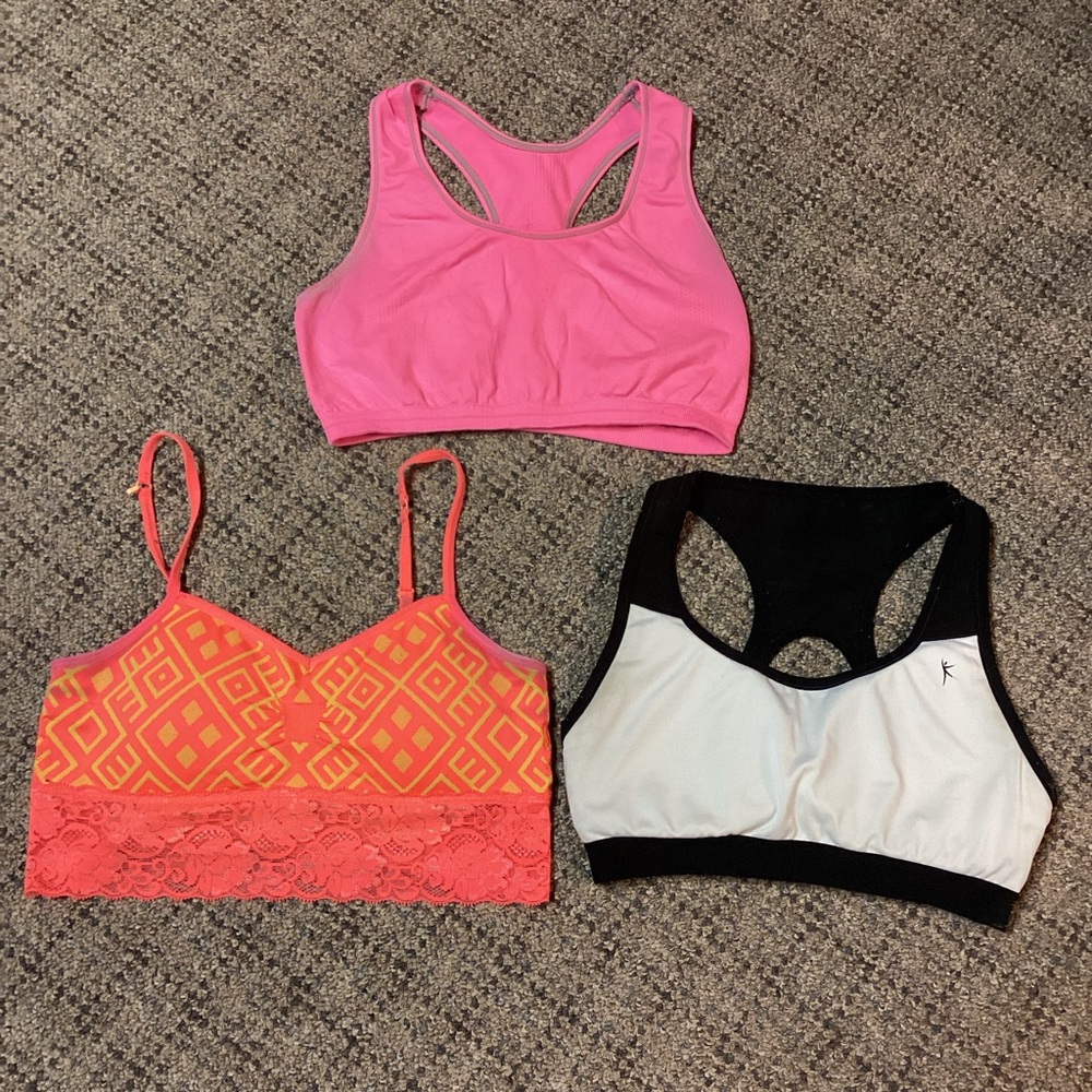 Champion Danskin No Boundaries Pink Coral White Sports Bra Lot * Sizes M/L